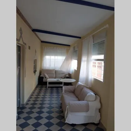 Holiday home Casa A Pie De Playa, Con Patio. Zona Miramar.