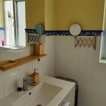 Holiday home Casa A Pie De Playa, Con Patio. Zona Miramar.
