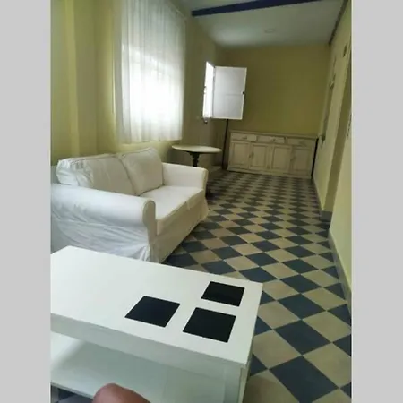 Casa A Pie De Playa, Con Patio. Zona Miramar. Punta Umbria