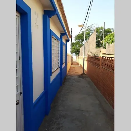 Casa A Pie De Playa, Con Patio. Zona Miramar. * Punta Umbria